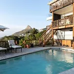 Kettle\'S Guesthouse