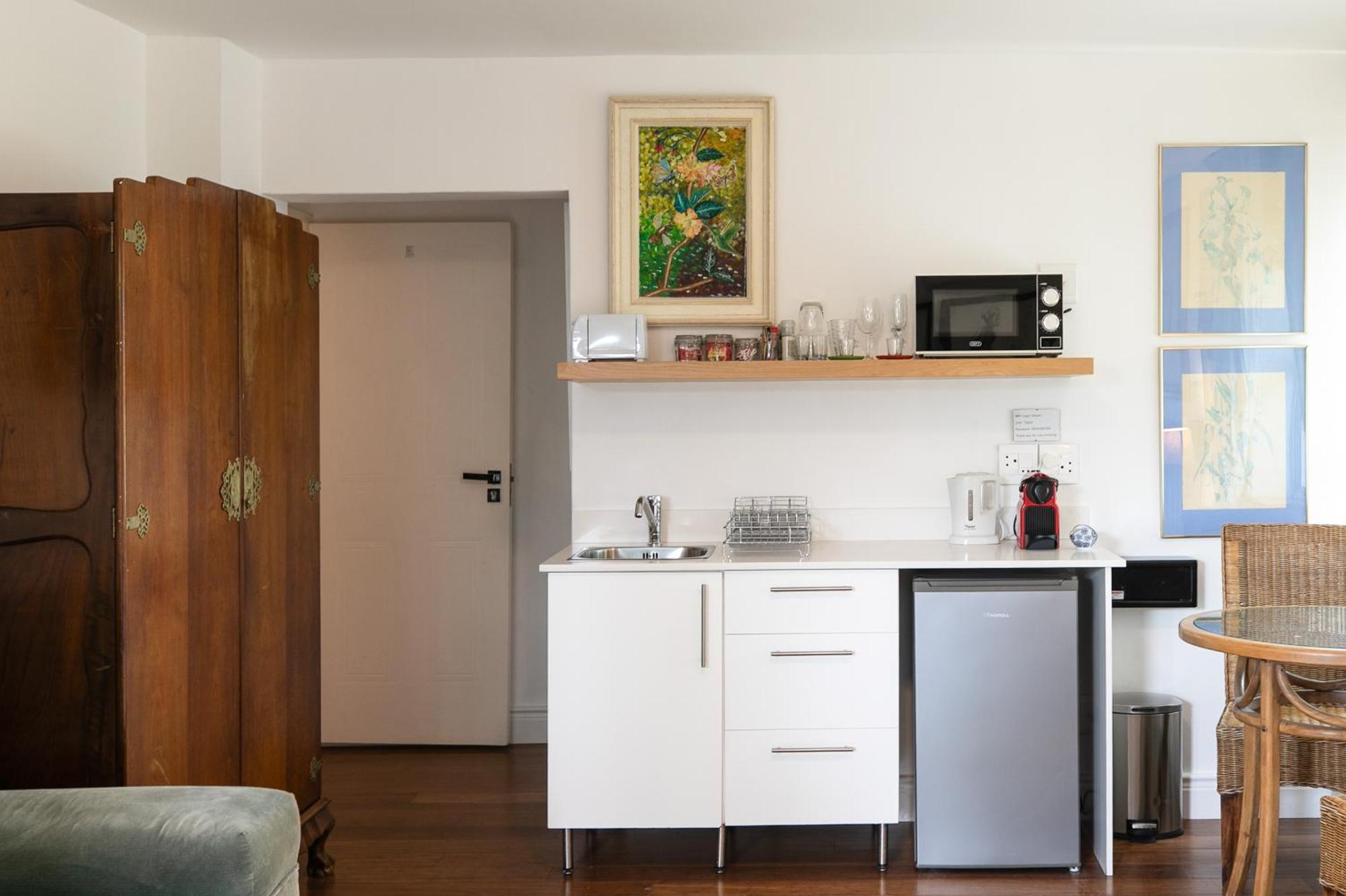 Kettle'S Guesthouse Guest house