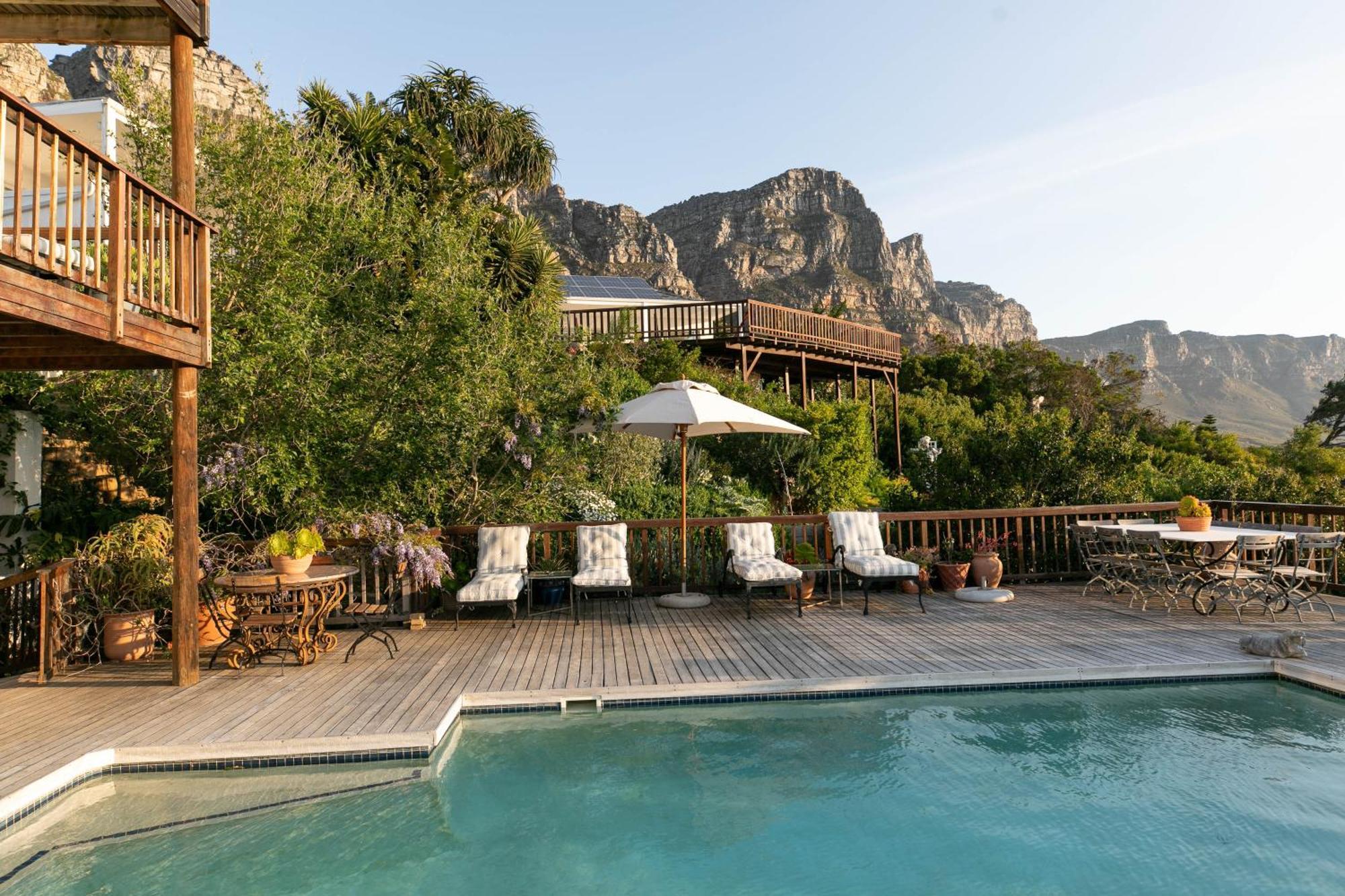 Guest house Kettle'S Guesthouse Cape Town